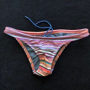 Jolyn Brazil bottom mallyce stripes medium.